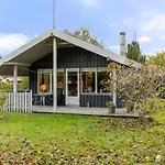בית נופש Mika - 300m From The Sea By Interhome *
