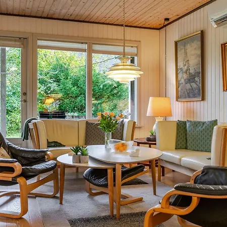 Mika - 300m From The Sea By Interhome Casa de Férias Skovbyballe