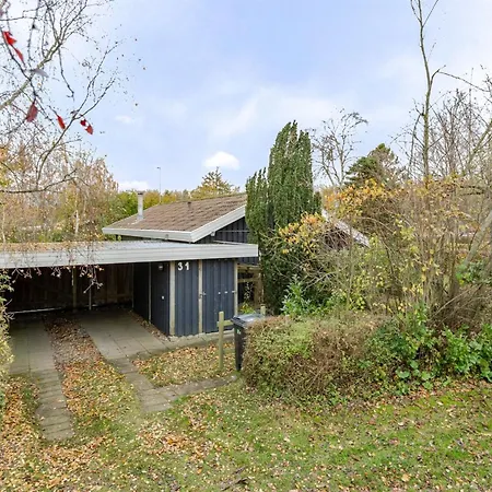 Mika - 300m From The Sea By Interhome Semesterbostad Skovbyballe