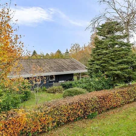 Semesterbostad Mika - 300m From The Sea By Interhome *